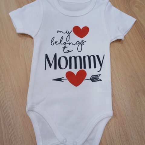 ΒΑΜΒΑΚΕΡΟ ΚΟΝΤΟΜΑΝΙΚΟ ΚΟΡΜΑΚΙ " Mommy❤️ "