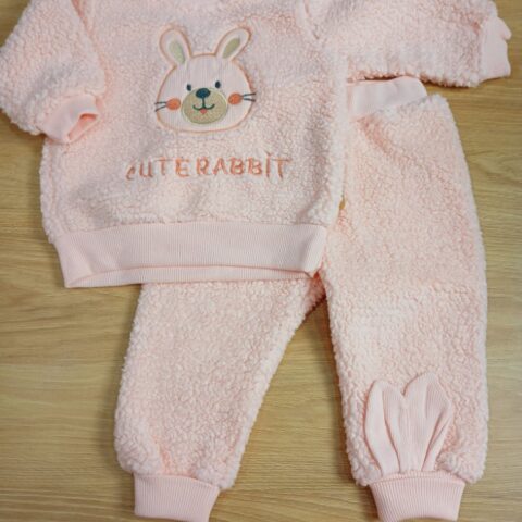 Βρεφικό Σετ Fleece Μπλούζα και παντελόνι "CUTE RABBIT"